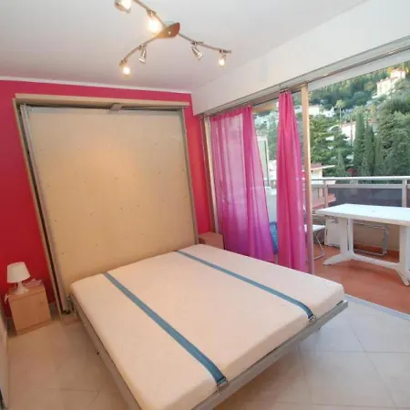 Studio En Dernier Etage Avec Terrasse Proche Mer 1 דירה
