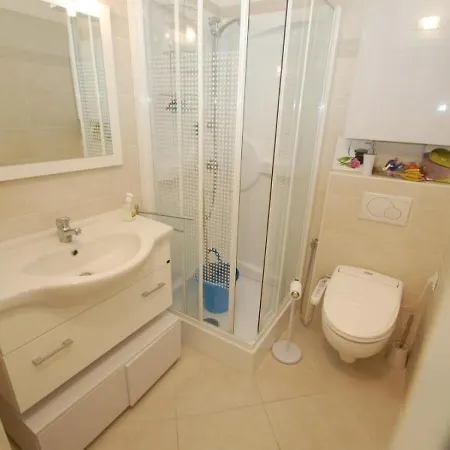 Apartman Studio En Dernier Etage Avec Terrasse Proche Mer 1 *