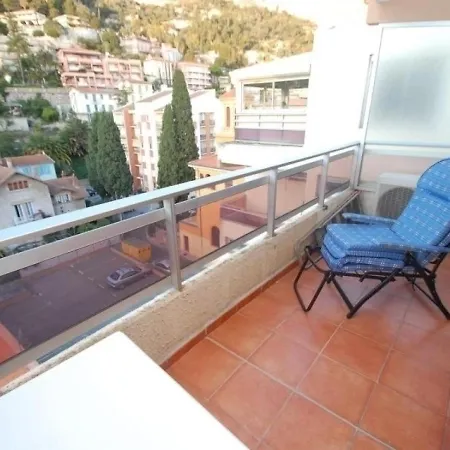 Studio En Dernier Etage Avec Terrasse Proche Mer 1 Apartman *